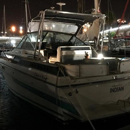 Yacht Experience Barcelona Hotel Sant Adria de Besos Exterior foto